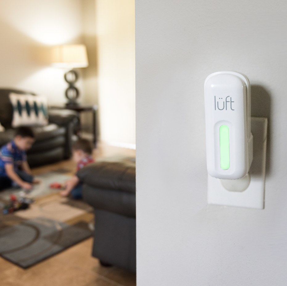 Lüft® Plug-in Indoor Air Quality & Radon Detector I SunRADON